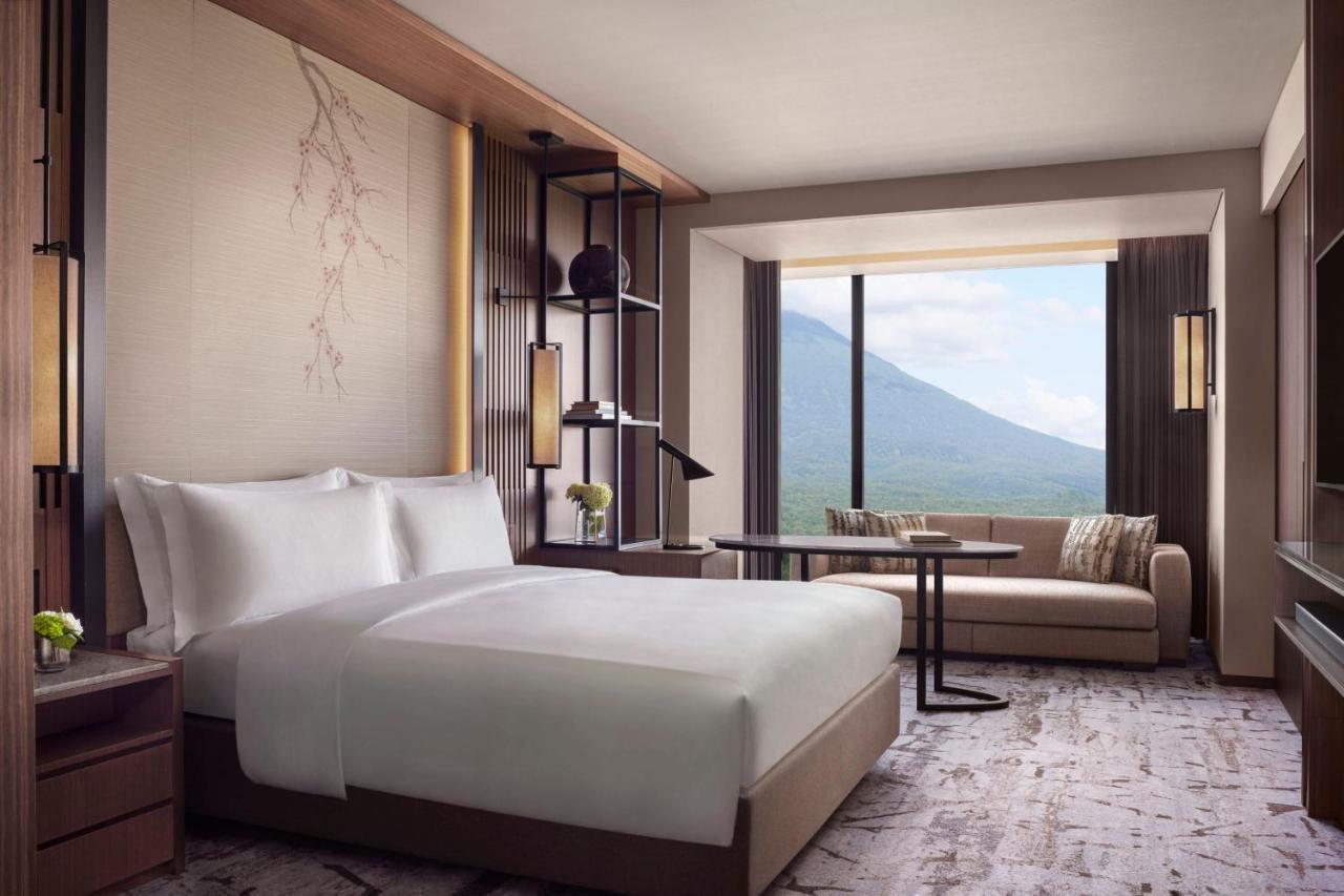 Higashiyama Niseko Village, A Ritz-Carlton Reserve المظهر الخارجي الصورة