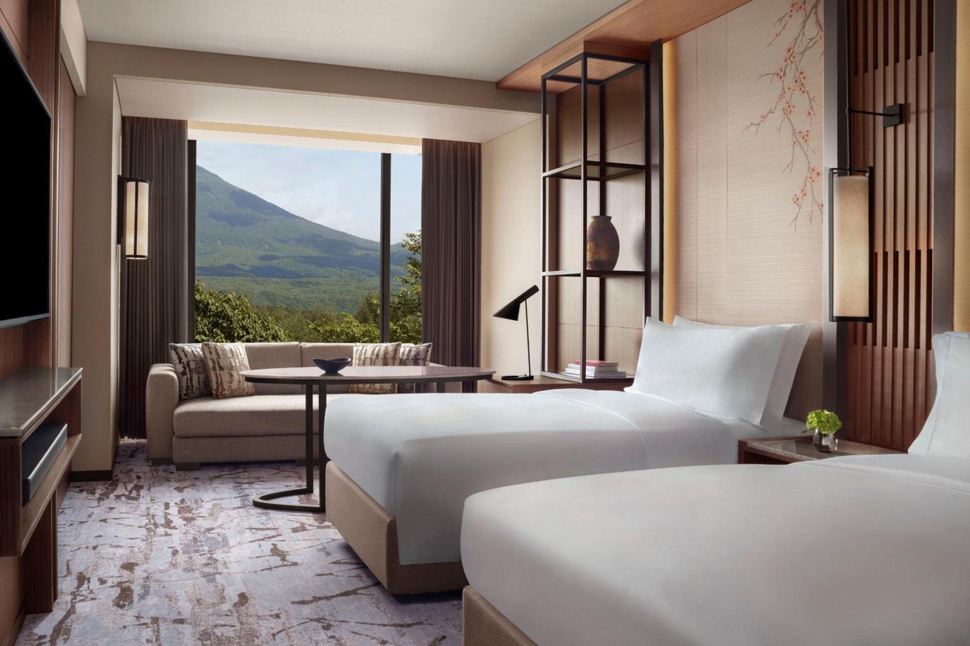 Higashiyama Niseko Village, A Ritz-Carlton Reserve المظهر الخارجي الصورة